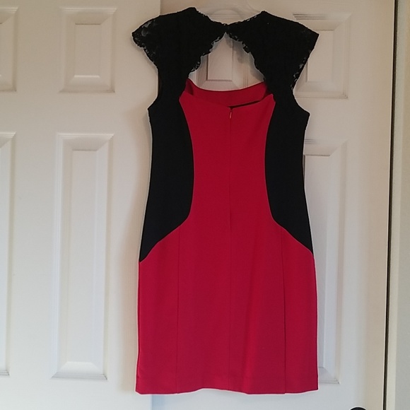 Red and Black Cocktail Dress - Picture 5 of 6